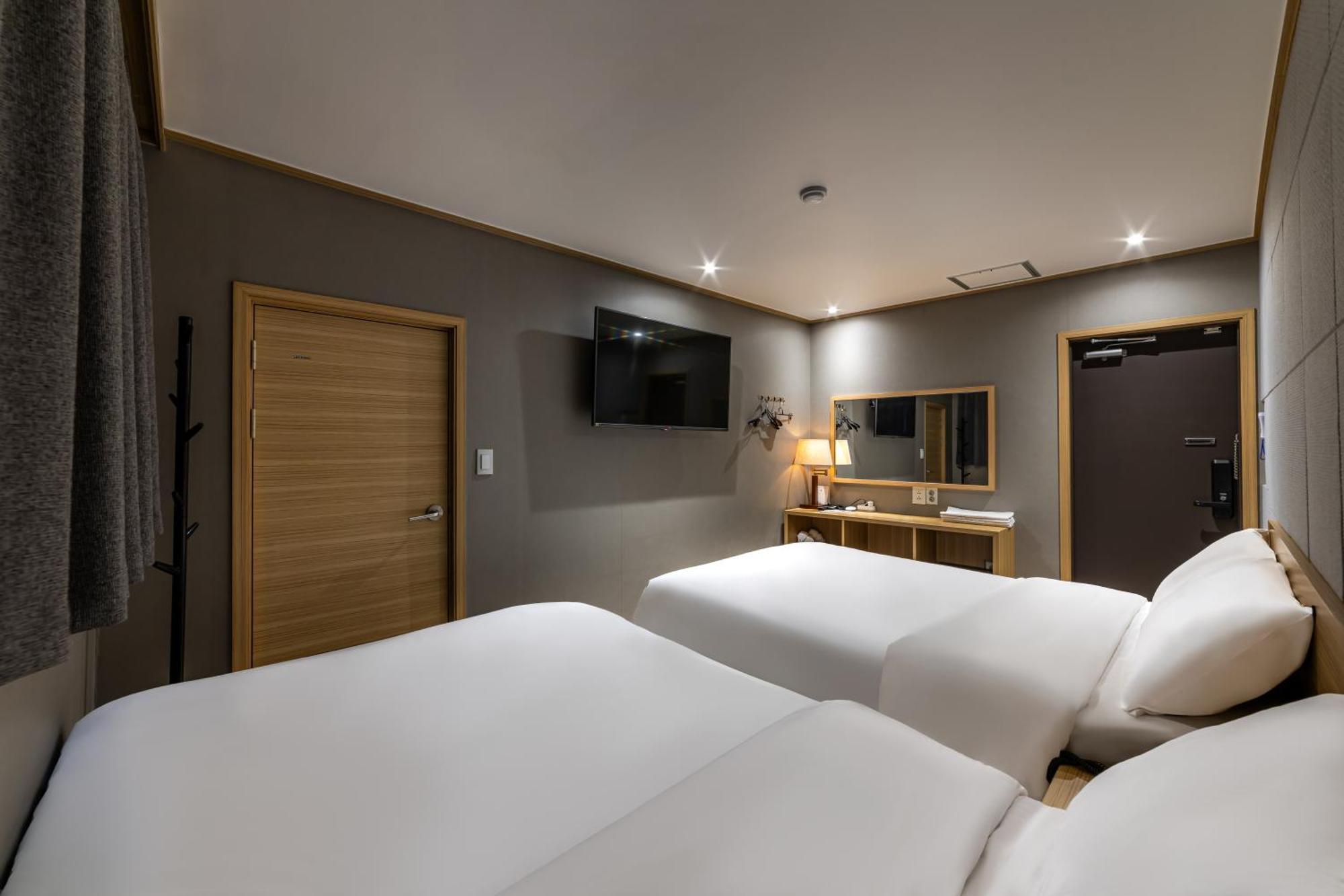 About Hotel Seoul