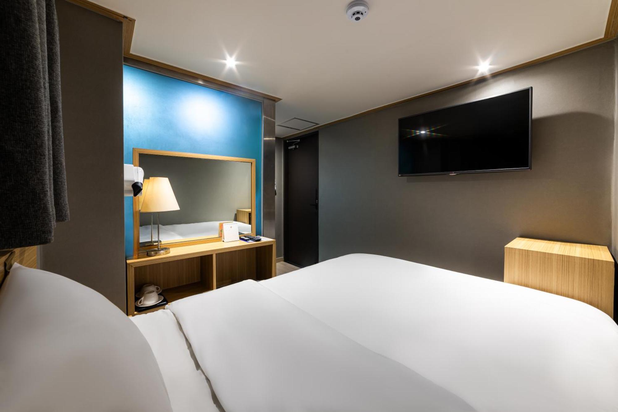 Hotel About Seoul